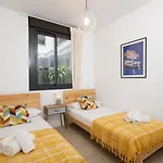 Appartement C17 Centre - Parking & Comfort *